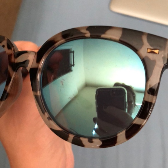 Sunglasses - Picture 6 of 6